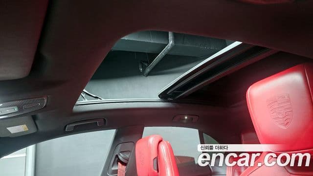 Porsche Macan EV 4S, 2025 18