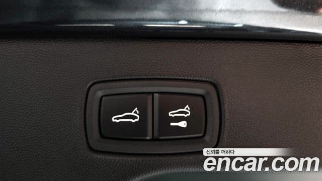 Porsche Macan EV 4S, 2025 20