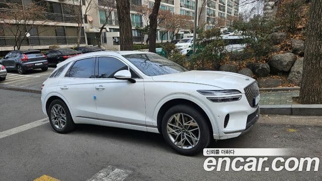 Genesis GV70, 2023 3