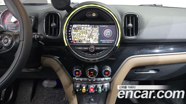 Mini Cooper Countryman 2세대, 2020 14