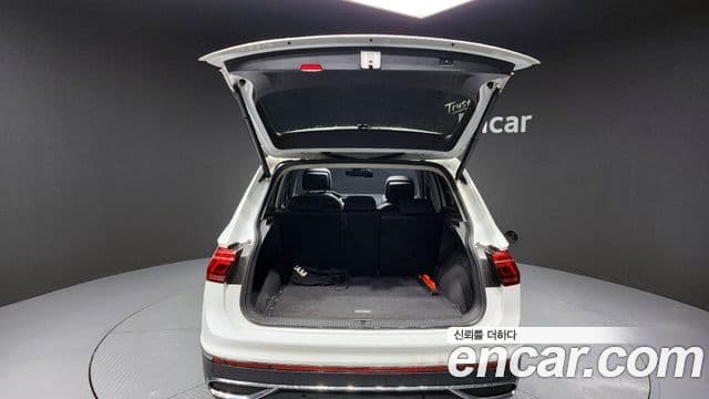 Volkswagen Tiguan 2세대 Prestige, 2023 20