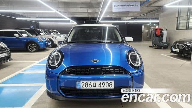 Mini Cooper C 4세대 Classic, 2025 3