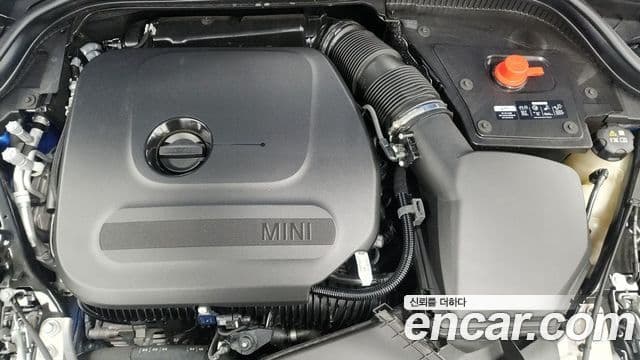 Mini Cooper C 4세대 Classic, 2025 6