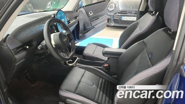 Mini Cooper C 4세대 Classic, 2025 10
