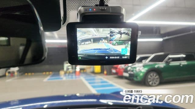 Mini Cooper C 4세대 Classic, 2025 13