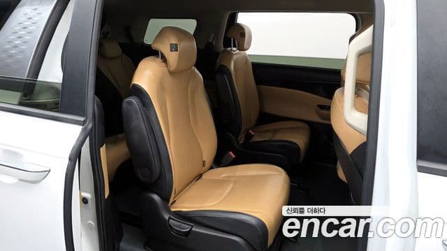 Kia Carnival 4세대 Prestige, 2023 12