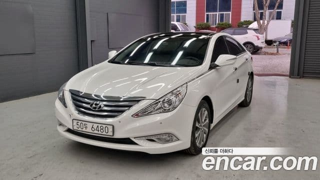 Hyundai Sonata The / новый 브릴리언트 LPI Modern(для людей с инвалидностью), 2013 1