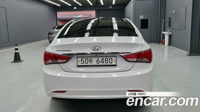 Hyundai Sonata The / новый 브릴리언트 LPI Modern(для людей с инвалидностью), 2013 4