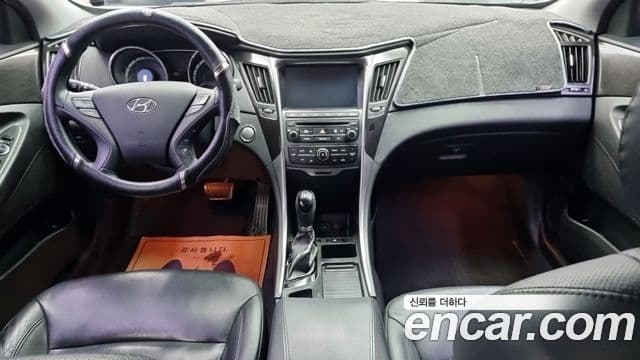 Hyundai Sonata The / новый 브릴리언트 LPI Modern(для людей с инвалидностью), 2013 7