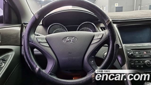 Hyundai Sonata The / новый 브릴리언트 LPI Modern(для людей с инвалидностью), 2013 13