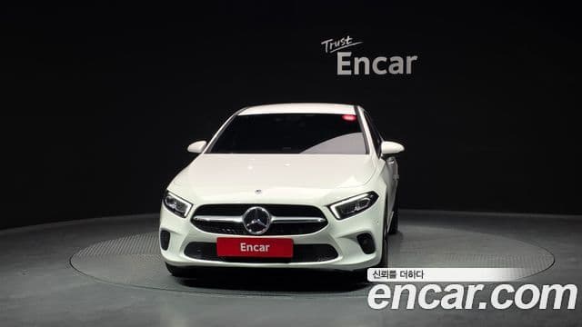 Mercedes-Benz A-класс W177 A220 седан, 2021 3