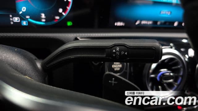 Mercedes-Benz A-класс W177 A220 седан, 2021 9