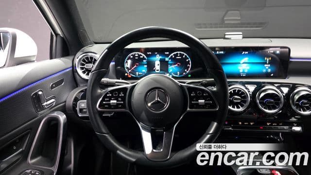 Mercedes-Benz A-класс W177 A220 седан, 2021 13