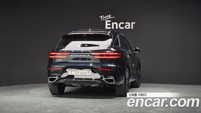 Genesis GV70, 2025 4