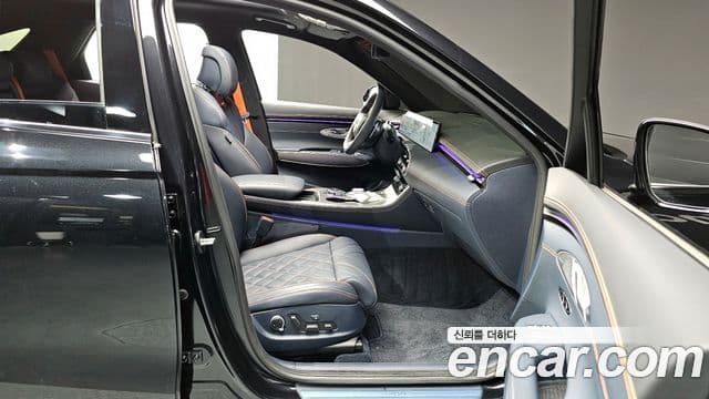 Genesis GV70, 2025 11