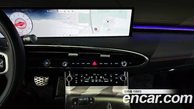 Genesis GV70, 2025 14