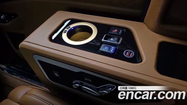 Kia Carnival 4세대 бензин 9인승 High Limousine(компания по спецнадстройкам), 2021 18