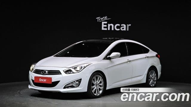 Hyundai i40 살룬 Premium, 2012 1