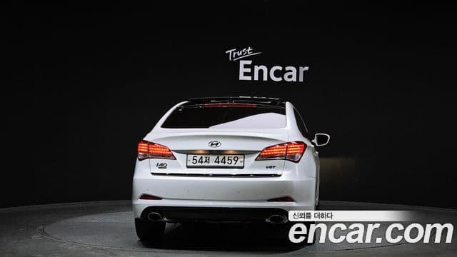 Hyundai i40 살룬 Premium, 2012 4