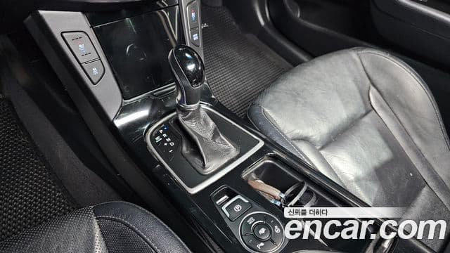 Hyundai i40 살룬 Premium, 2012 9