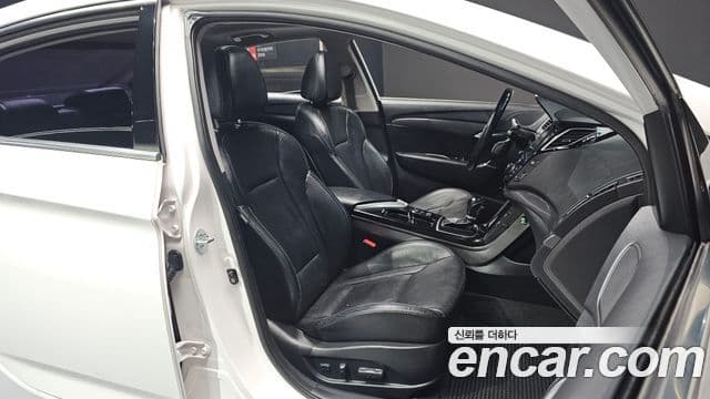 Hyundai i40 살룬 Premium, 2012 10