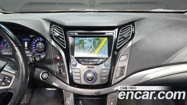 Hyundai i40 살룬 Premium, 2012 14