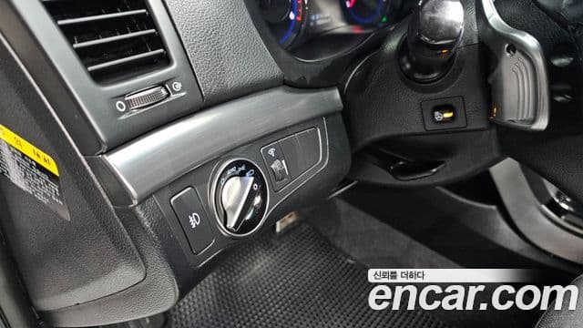 Hyundai i40 살룬 Premium, 2012 16