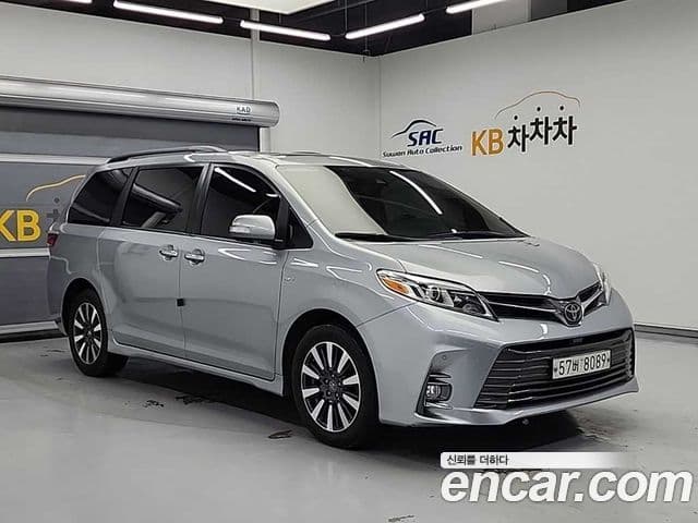 Toyota Sienna, 2018 4