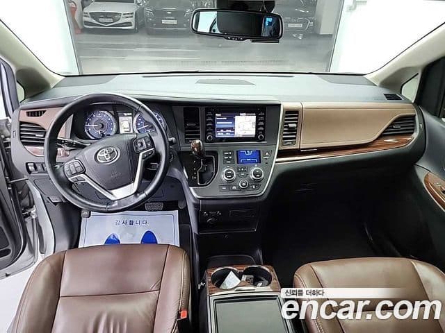 Toyota Sienna, 2018 7