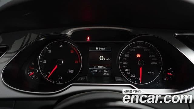 Audi New A4 B8, 2015 8