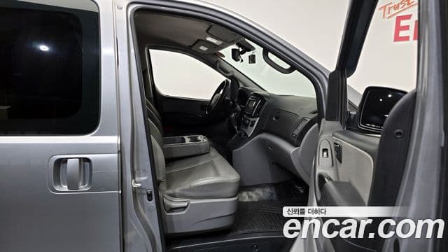 Hyundai Grand Starex 4WD кемпер, 2017 11