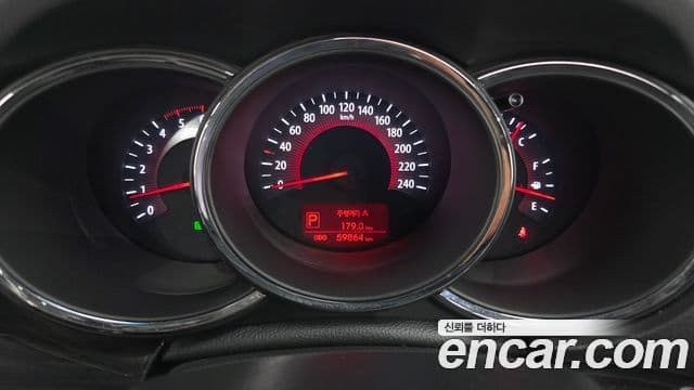 Kia Sorento R топовая версия, 2012 8