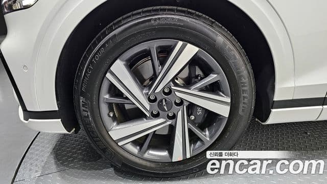 Genesis GV70, 2025 все фото