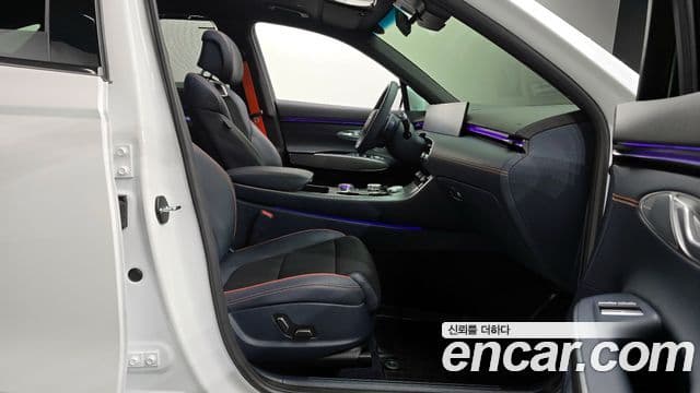 Genesis GV70, 2025 11