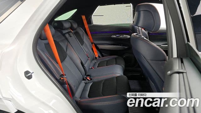 Genesis GV70, 2025 12