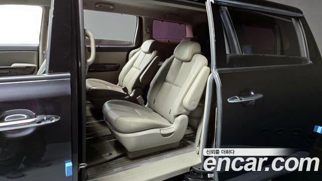 Kia The / новый New Carnival Special, 2019 11