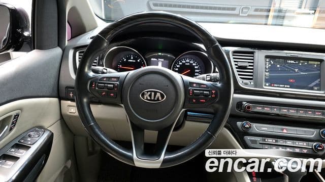 Kia The / новый New Carnival Special, 2019 13