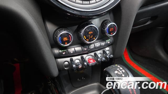 Mini Cooper S 3세대, 2019 17