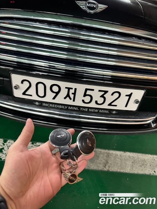 Mini Cooper 2세대, 2009 11