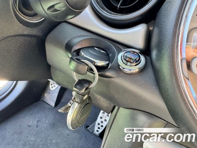 Mini Cooper 2세대, 2009 16