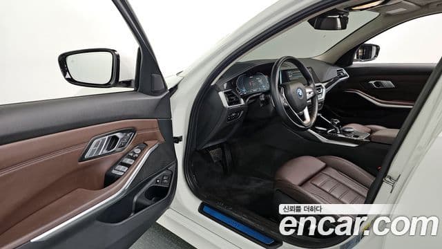 BMW 3시리즈 (G20) Luxury, 2022 11