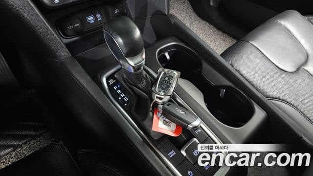 Hyundai Santa Fe TM Exclusive, 2020 9