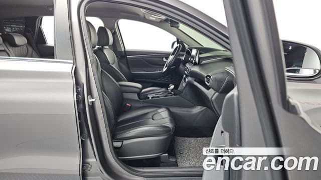 Hyundai Santa Fe TM Exclusive, 2020 12