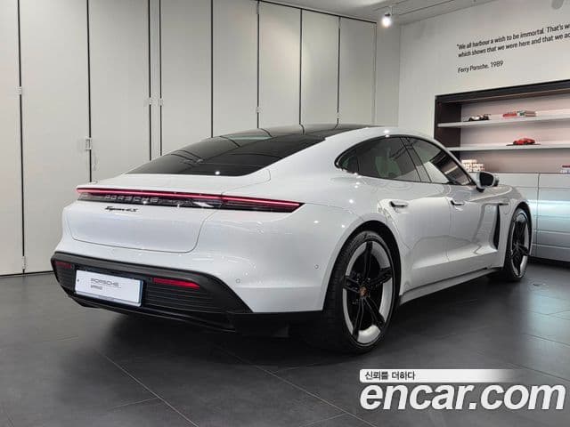 Porsche 타이칸 4S, 2025 2