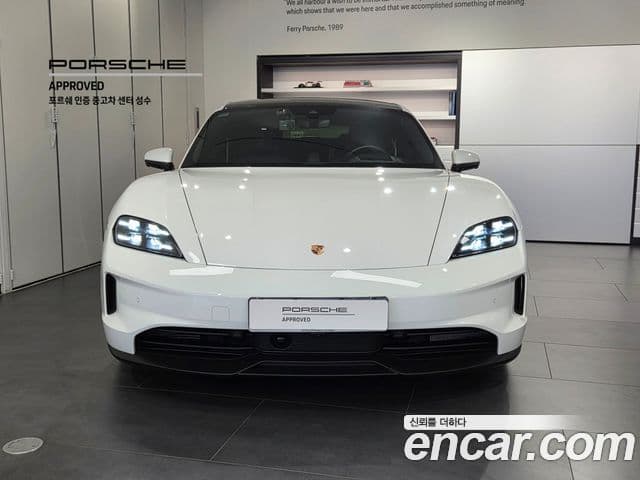 Porsche 타이칸 4S, 2025 3