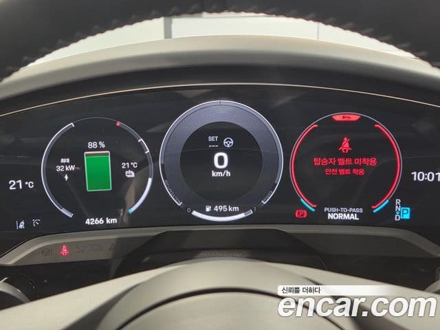 Porsche 타이칸 4S, 2025 8