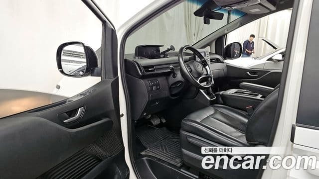 Hyundai Staria Modern, 2022 10