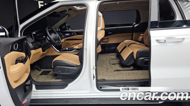Kia Carnival 4세대 Signature, 2023 10