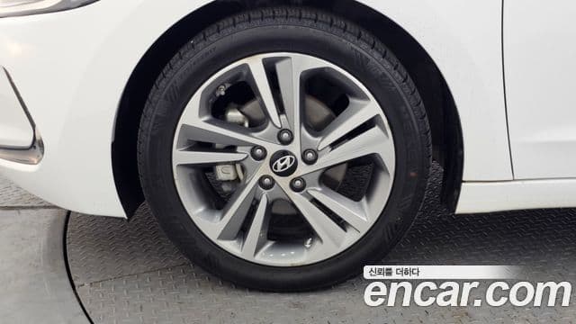 Hyundai Avante AD 1.6 GDI Value Plus, 2018 все фото