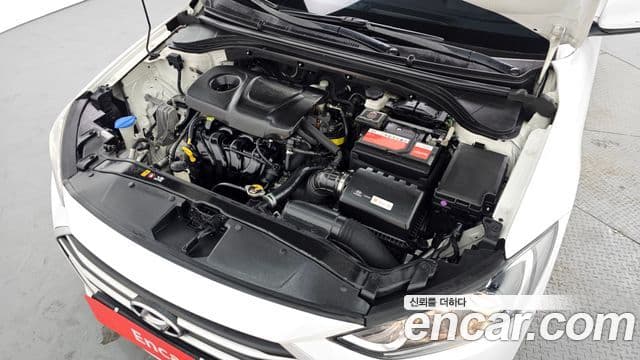 Hyundai Avante AD 1.6 GDI Value Plus, 2018 6